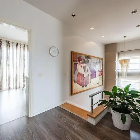The Grand Luxurious Duplex By Ps Durrës