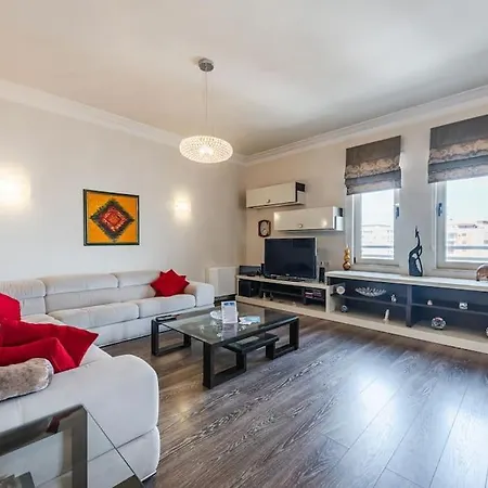 The Grand Luxurious Duplex By Ps Apartmán