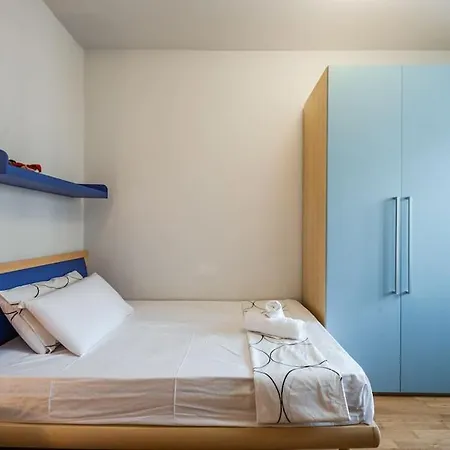 The Grand Luxurious Duplex By Ps Apartmán Durrës